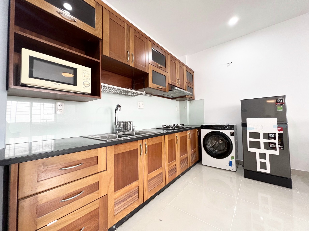 Căn Hộ 90m2 - 2PN, 2WC - Ban công cửa sổ từng phòng