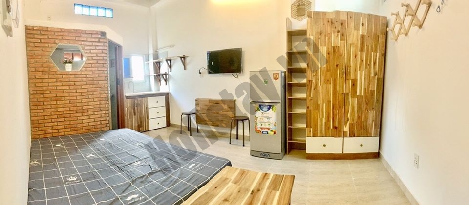 Căn hộ mini decord hiện đại, full nội thất, ban công rộng, view landmark và công viên - Trung tâm Q1