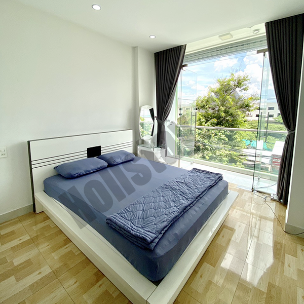 Căn hộ dịch vụ 50m2, Full nội thất, mặt tiền Thăng Long - Khu Sân Bay, Tân Bình