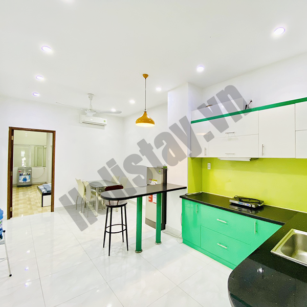 Căn hộ dịch vụ  50m2, Ful nội thất, giá hạt dẻ - Khu Sân Bay, Tân Bình